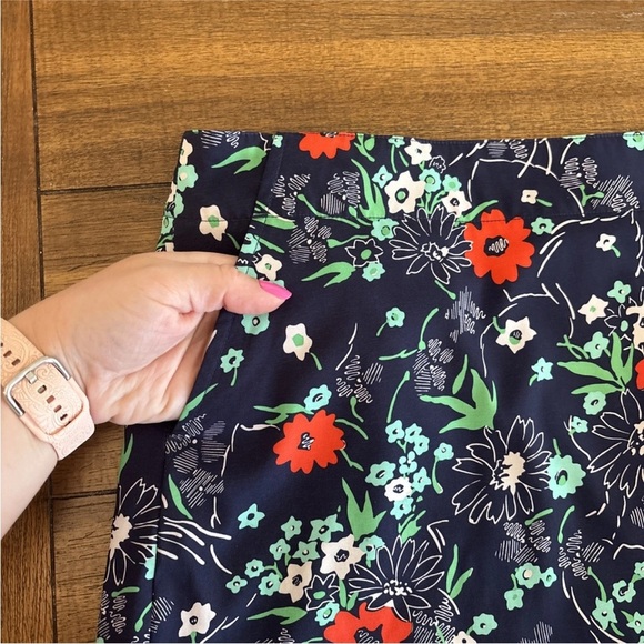 Lady Hagen Skort Size 14 Short Blue Floral Pockets Golf Tennis - Picture 2 of 13